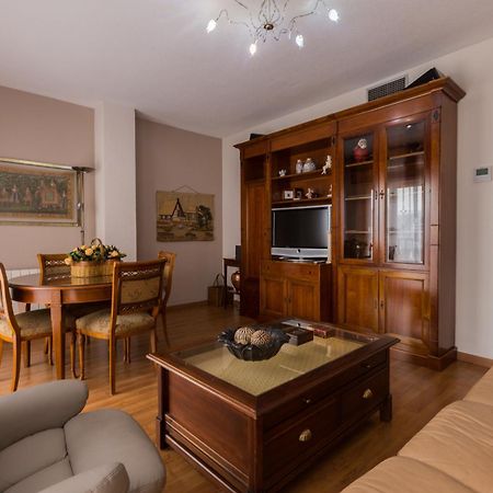 Gracia Suites - Centro Y Confort Con Parking Gratis Granada Dış mekan fotoğraf